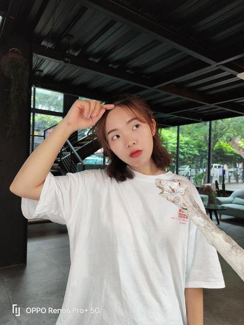 国产与自拍,揭秘我国自拍镜头下的时代风采  第3张